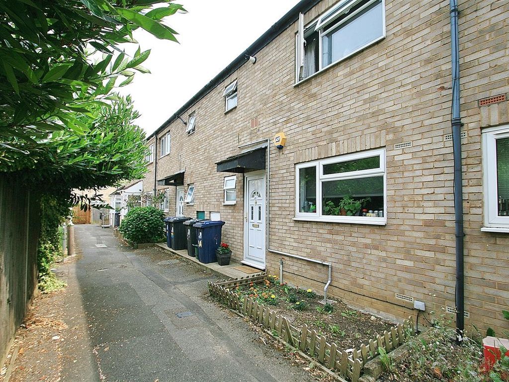 3 bed terraced house for sale in Aspen Lane, Northolt UB5 Zoopla