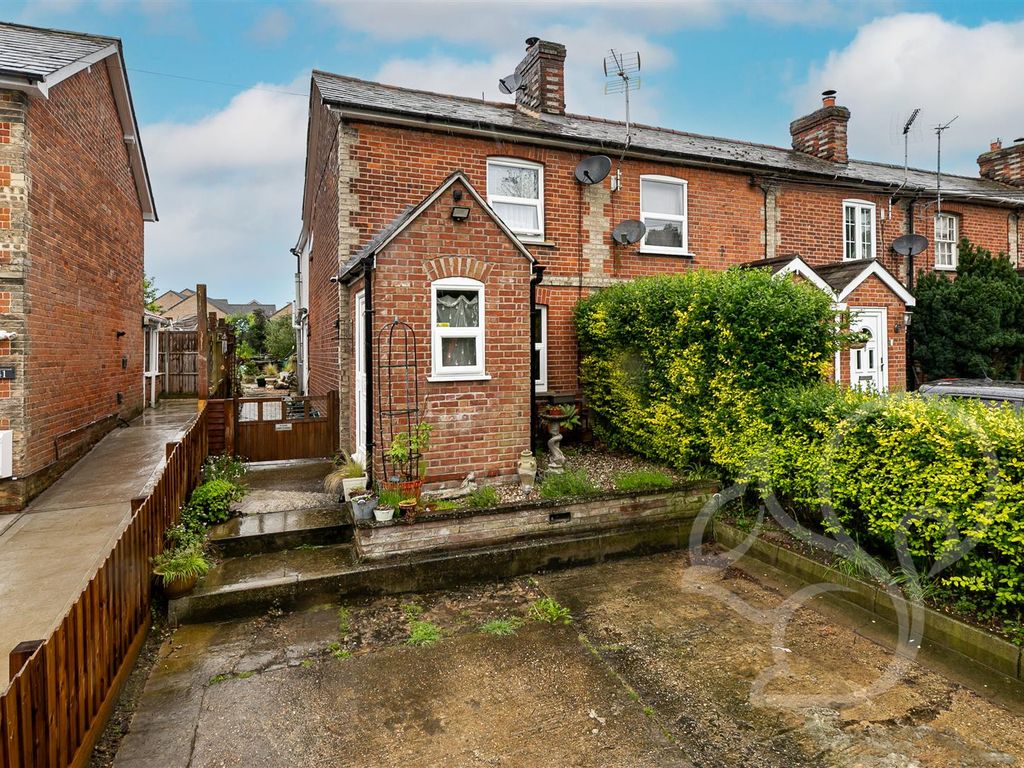 2 bed end terrace house for sale in Brook Street, Glemsford, Sudbury