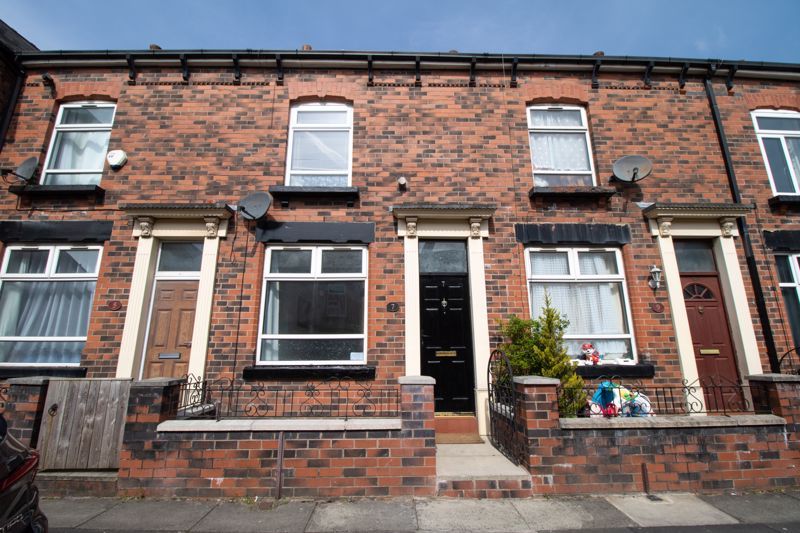 2 bed terraced house to rent in Beatrice Road, Oxford Grove, Bolton BL1