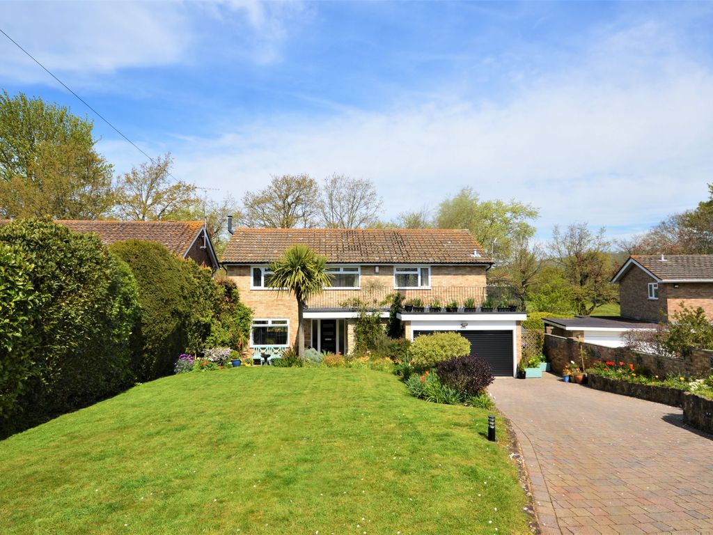 4 bed detached house for sale in Cornwallis Close, Folkestone CT19 Zoopla