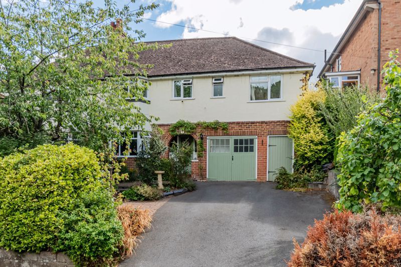4 bed semidetached house for sale in Plymouth Road, Redditch B97 Zoopla