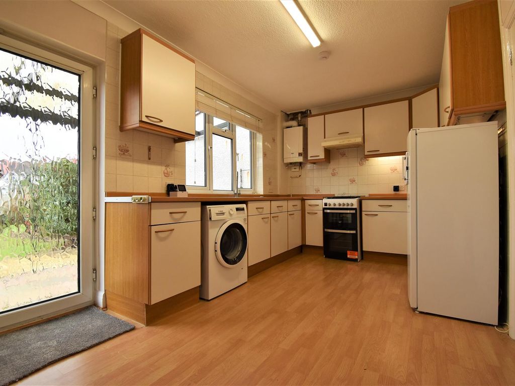 3 bed end terrace house to rent in Ashburton Road, Ruislip Manor, Ruislip HA4 Zoopla