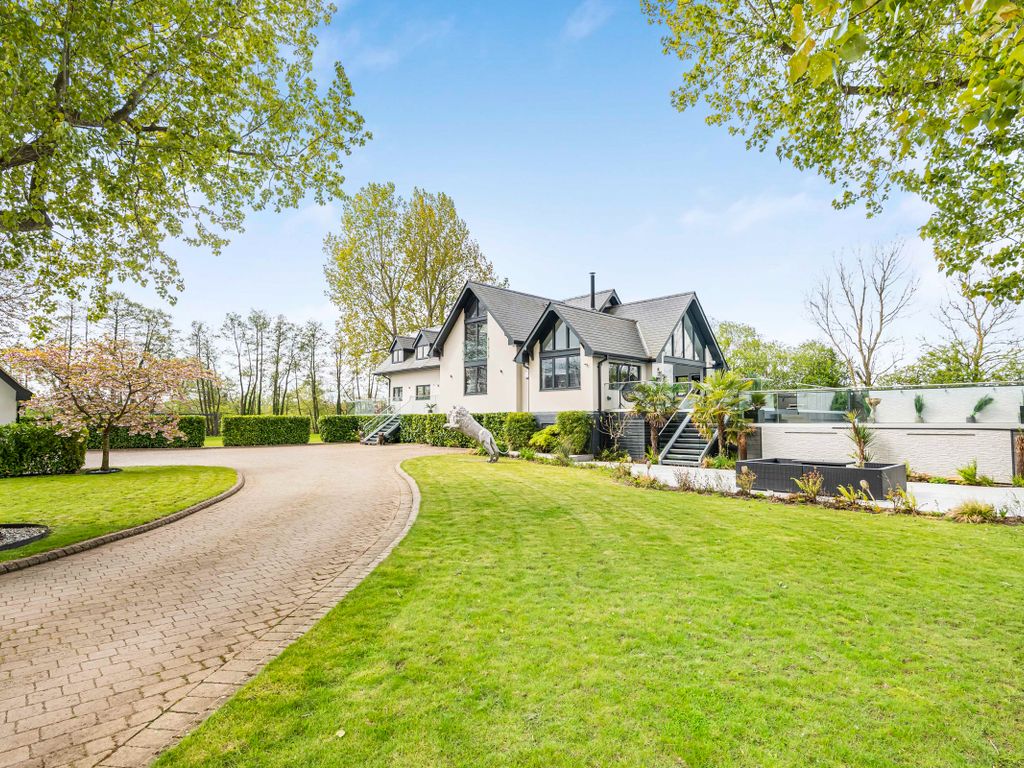 5 bed detached house for sale in The Warren, Reading RG4, £3,950,000