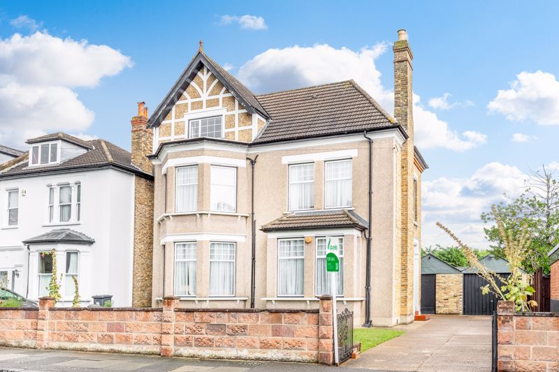 6 bed detached house for sale in Wheathill Road, Anerley SE20 Zoopla