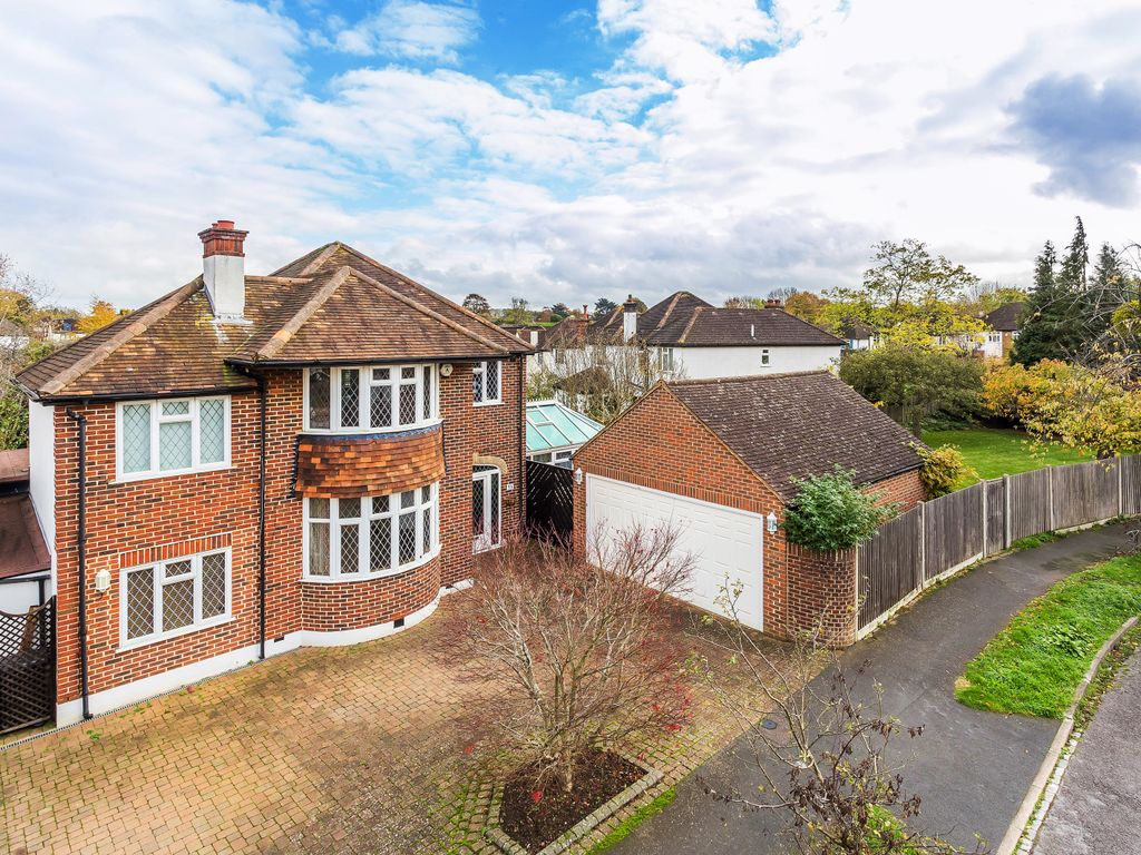 4 bed detached house for sale in Hays Walk, South Cheam, Sutton SM2