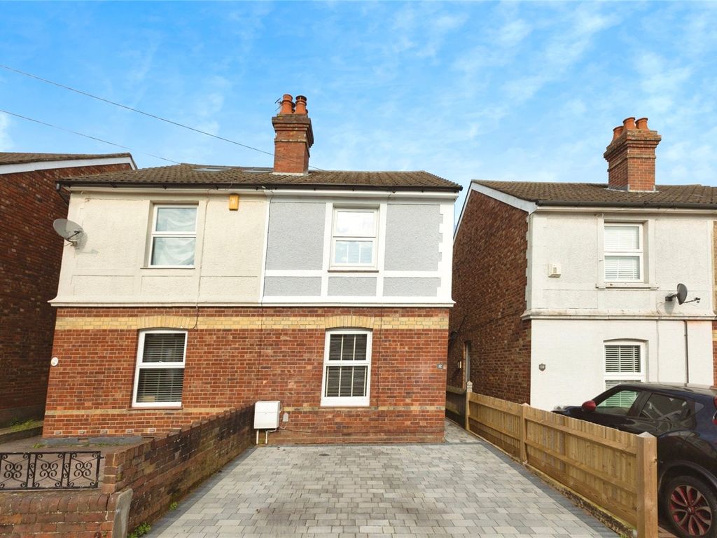 2 bed semidetached house for sale in South View Road, Tunbridge Wells