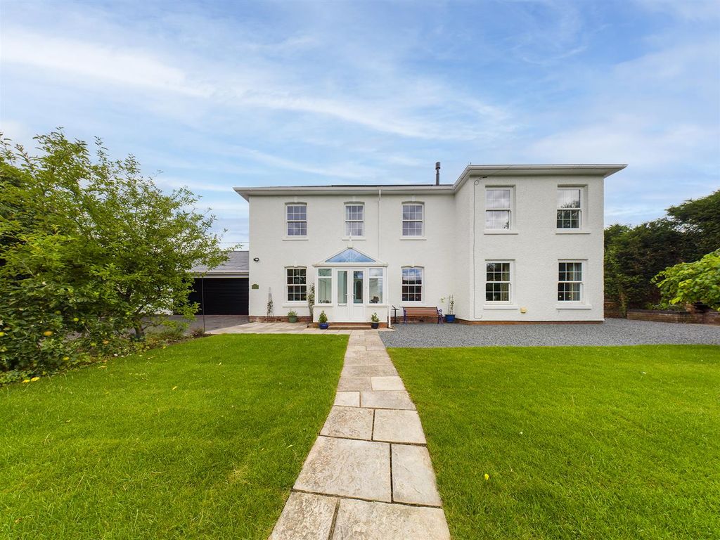 5 bed detached house for sale in Kingstone, Hereford HR2 Zoopla