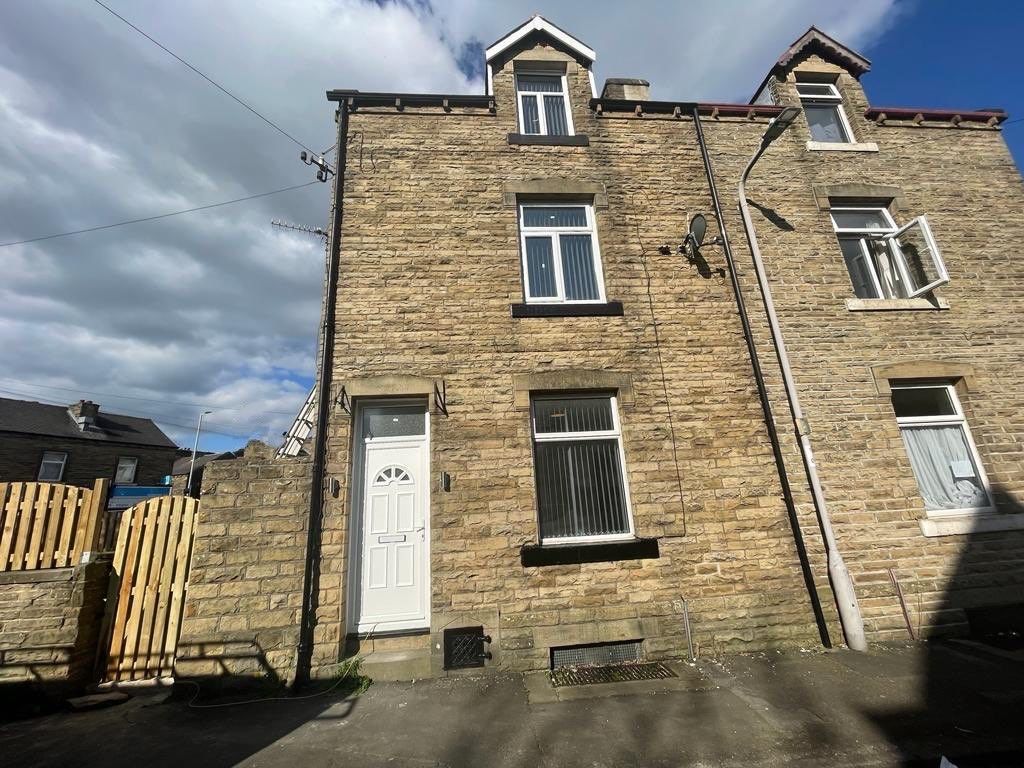 2 bed property to rent in Lister Street, Keighley BD21 Zoopla