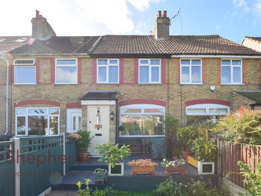 2 bed terraced house for sale in Mill Lane, Cheshunt, Waltham Cross EN8