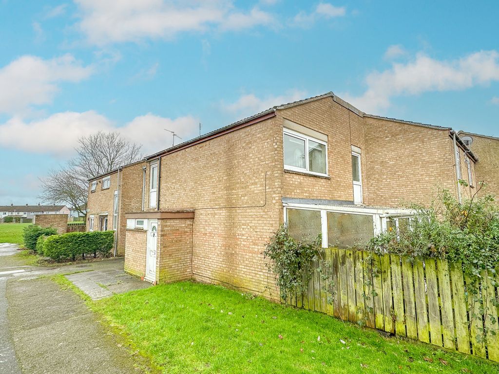 3 bed semidetached house for sale in Kirkwall, Corby NN17 Zoopla