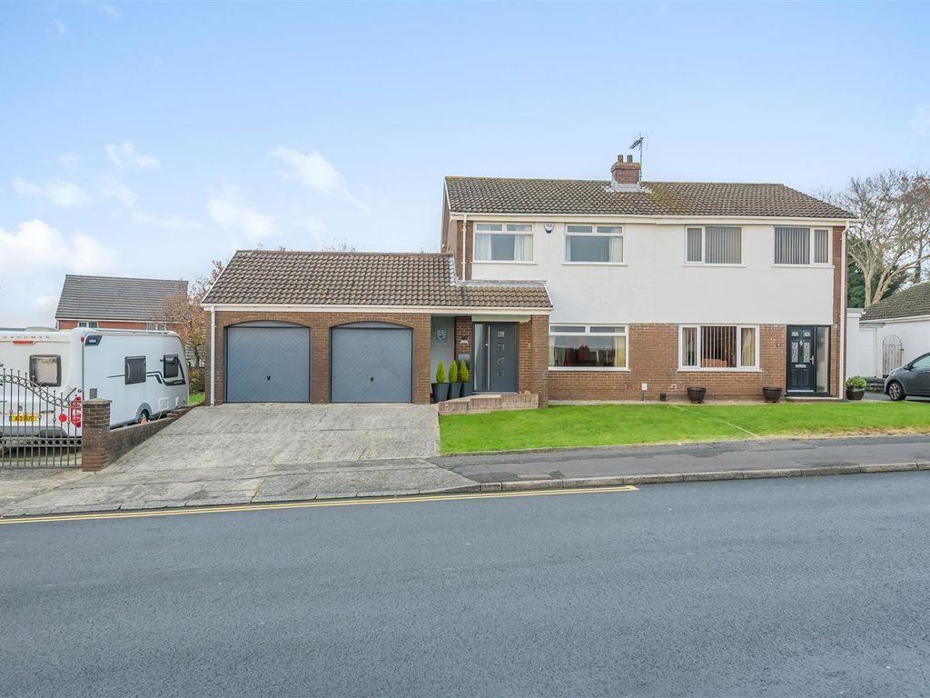 3 bed semidetached house for sale in Brynafon Road, Gorseinon, Swansea