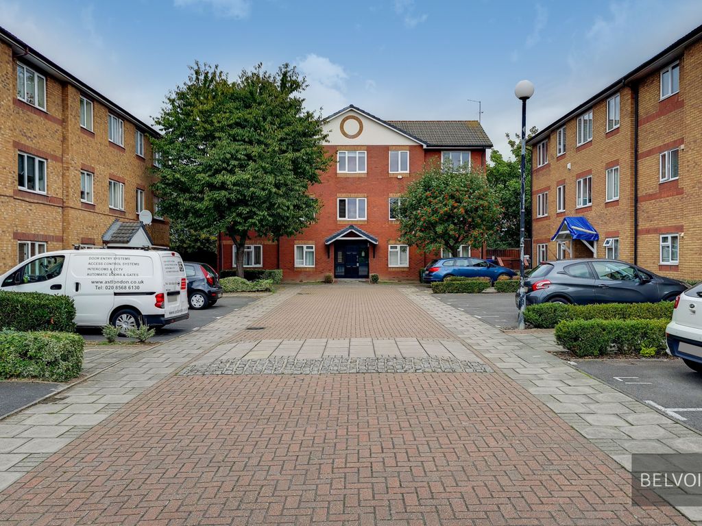 2 bed penthouse to rent in Pullman Place, Eltham, London SE9 Zoopla