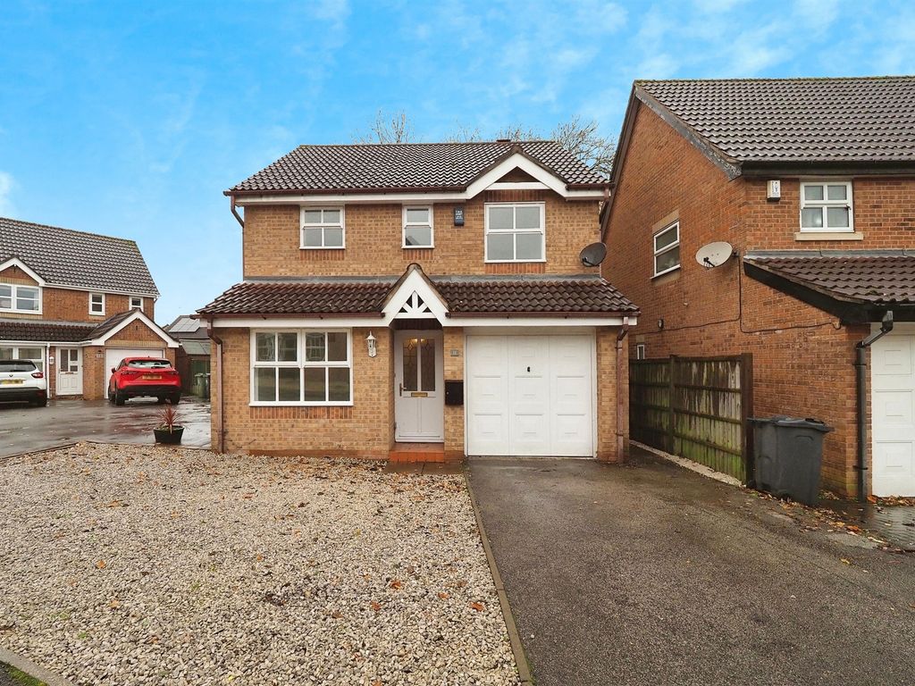 3 bed detached house for sale in Barley Croft, Belper DE56, £300,000