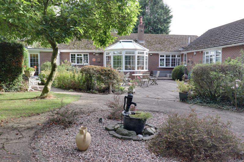 4 bed bungalow for sale in School Lane, Dunston, Stafford ST18 Zoopla