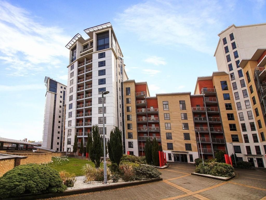 2 bed flat to rent in Baltic Quay, Gateshead Quayside, Gateshead NE8
