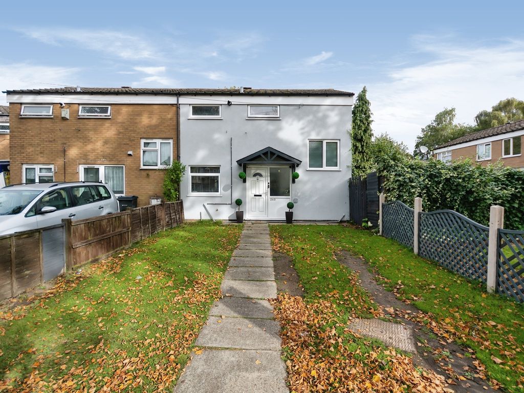 2 bed end terrace house for sale in Lakey Lane, Hall Green, Birmingham