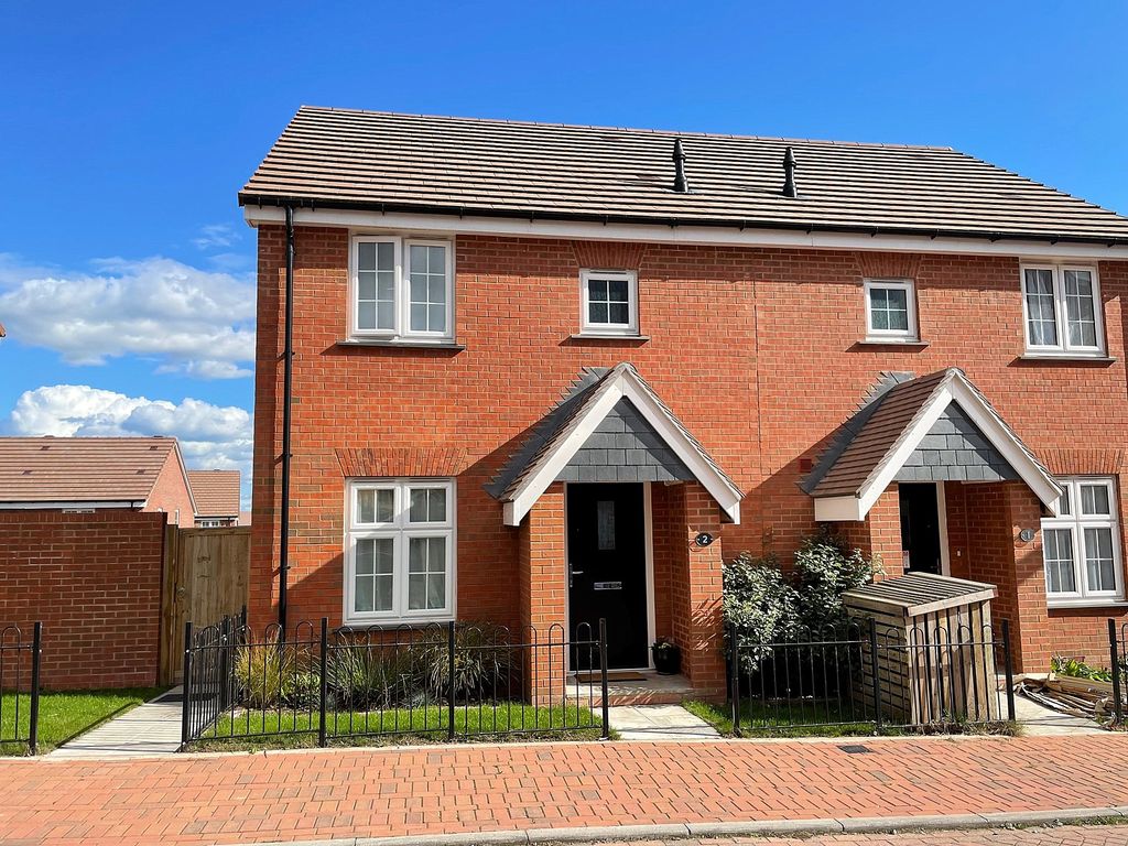 3 bed semidetached house for sale in Atkins Hill, Wincanton, Somerset