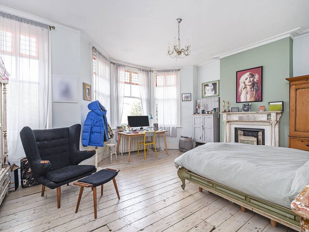 Thistlewaite Road, Clapton, London E5  