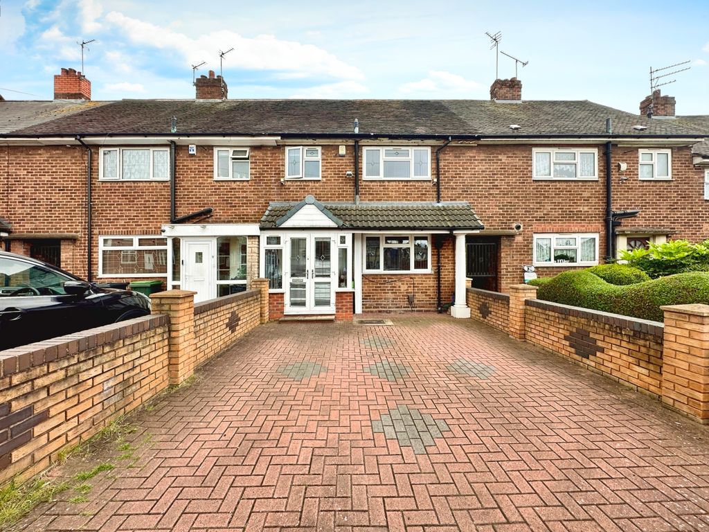 3 bed terraced house for sale in Bilston Road, Wednesbury WS10, £