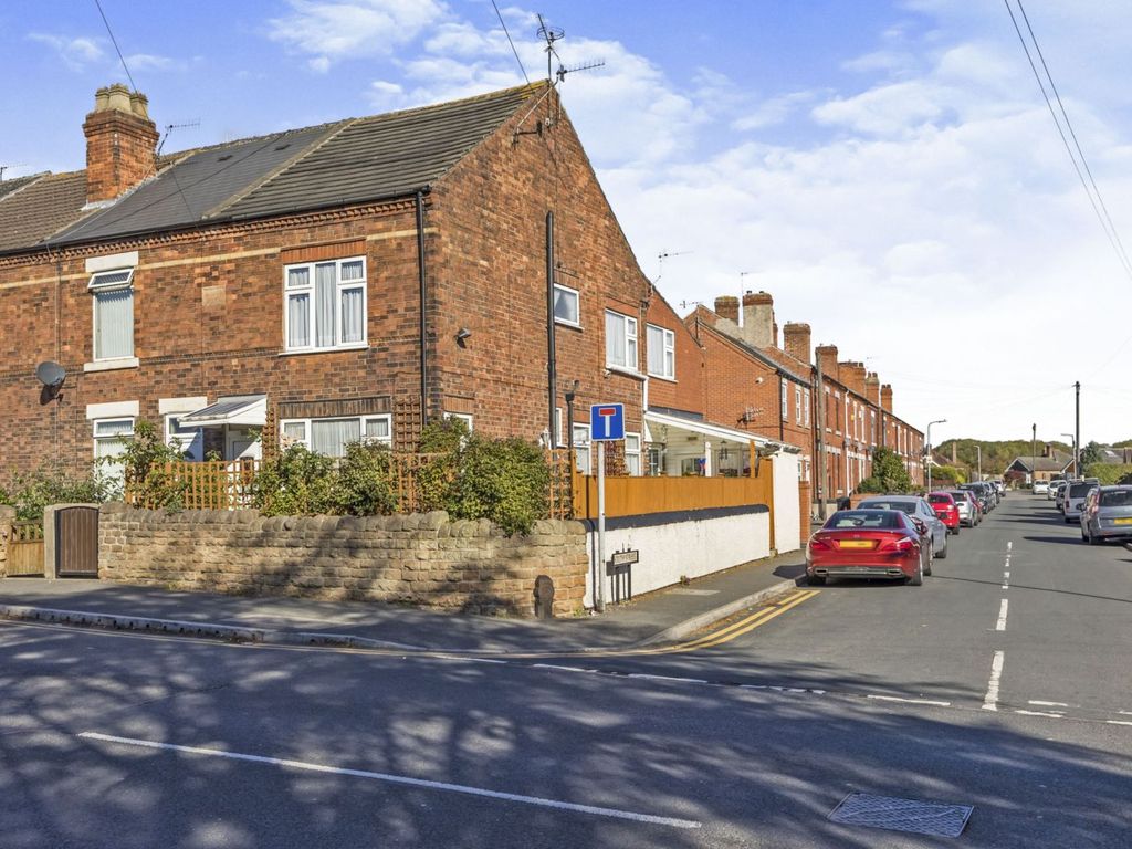 3 bed semidetached house for sale in Nottingham Road, Giltbrook