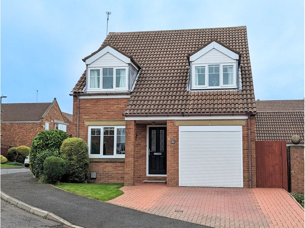 3 bed detached house for sale in Langdale Way, East Boldon NE36, £