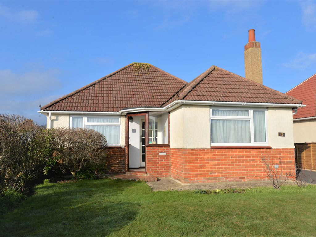 3 bed bungalow for sale in Furze Croft, New Milton BH25 Zoopla