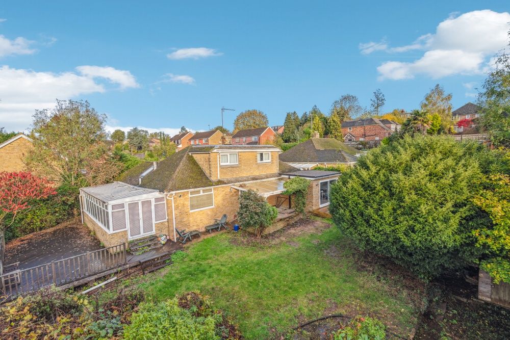 4 bed detached house for sale in Beacon Close, Uxbridge, Middlesex UB8