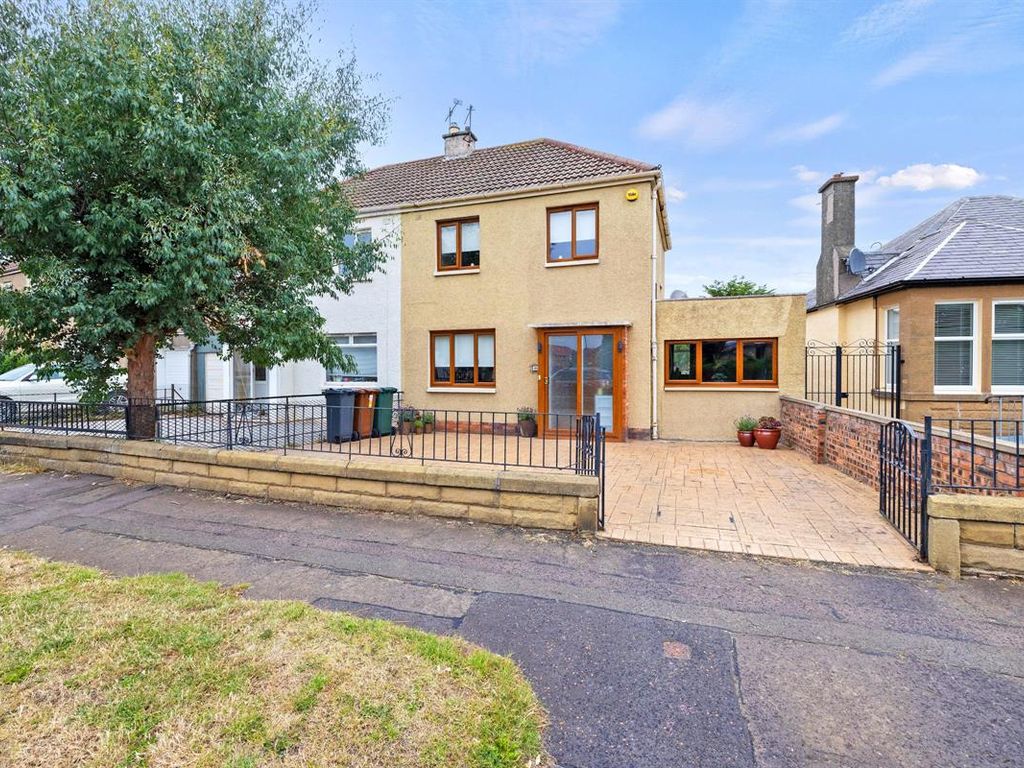 3 bed semidetached house for sale in 91 Mountcastle Drive South