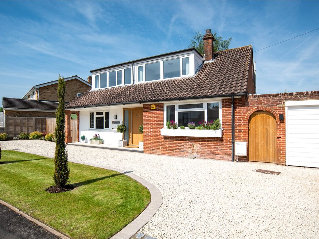 4 bed detached house for sale in Bow Grove, SherfieldOnLoddon, Hook