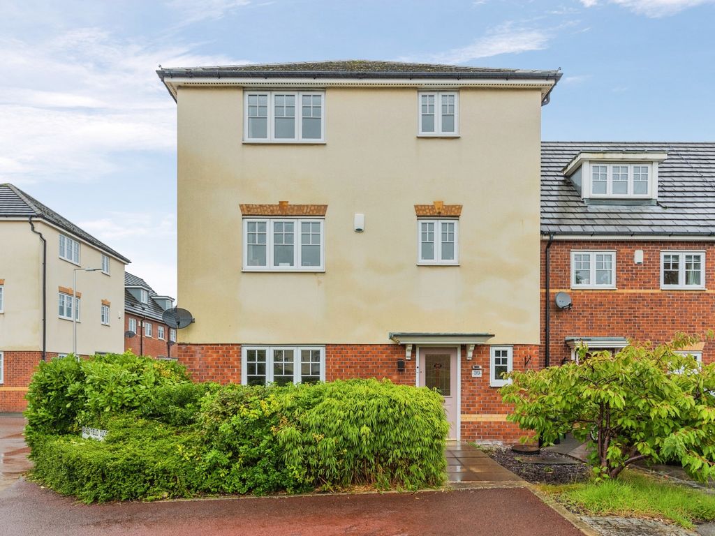 5 bed detached house for sale in Abbeyfield Close, Stockport SK3, £360,000 Zoopla