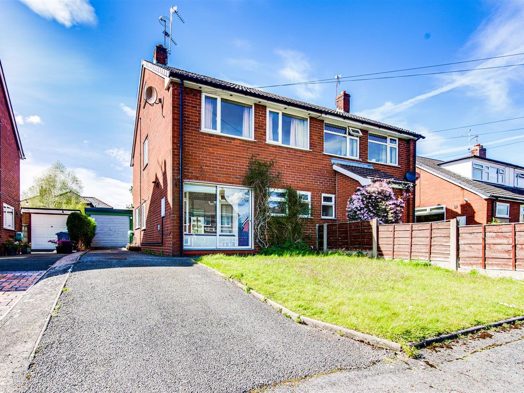 3 Bed Semi Detached House For Sale In Norfolk Road Congleton Cheshire