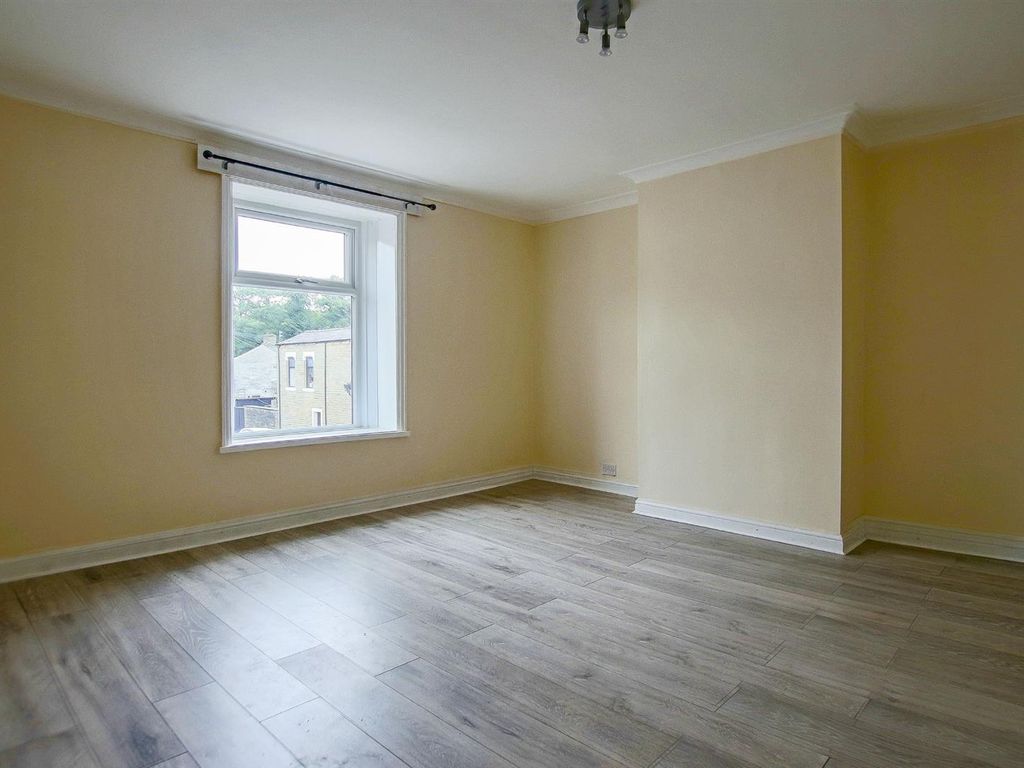 2 bed terraced house for sale in Barnes Street, Clayton Le Moors