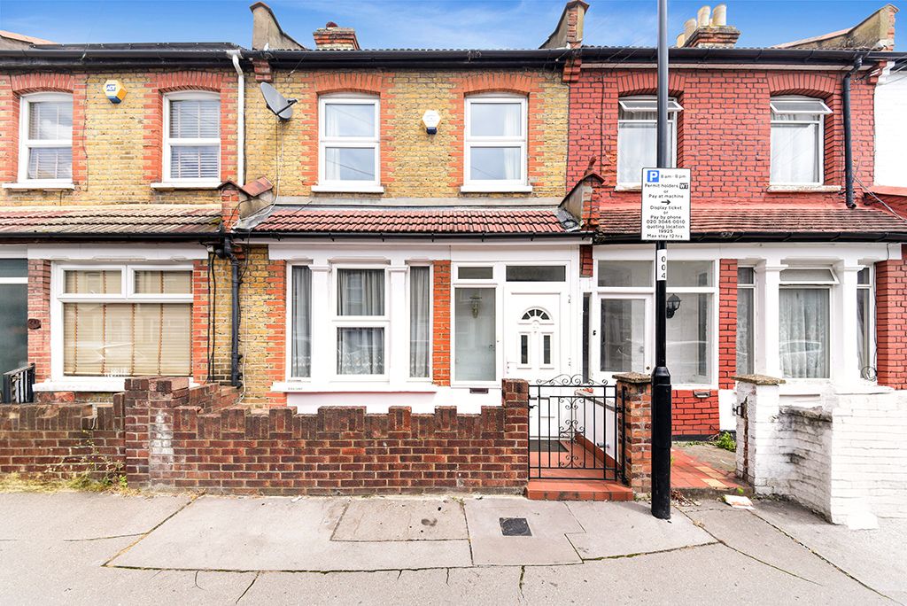 3 bed terraced house for sale in Cecil Road, Croydon CR0, £400,000 Zoopla