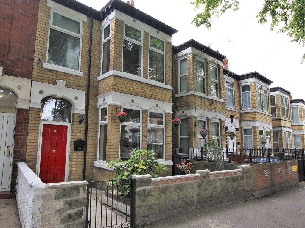 3 bed terraced house for sale in Boulevard, Hull, East Yorkshire HU3
