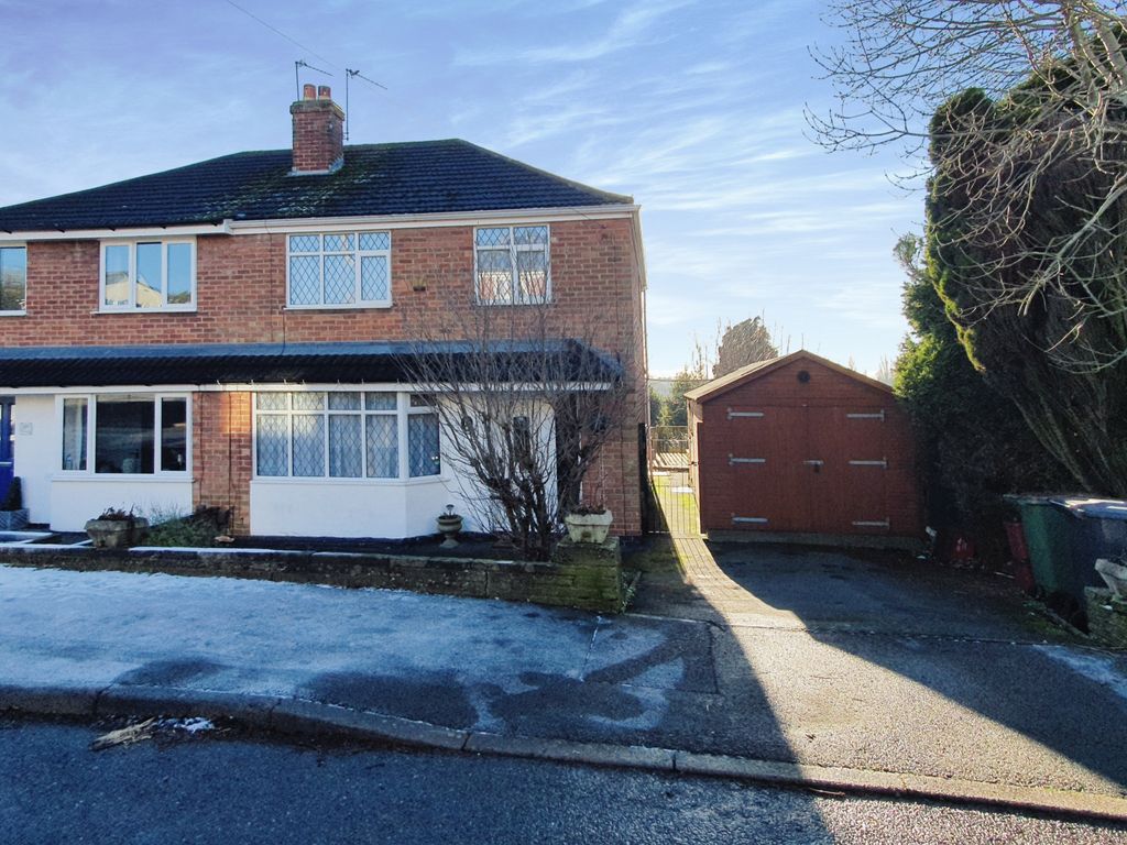 3 bed semidetached house for sale in Hogarth Road, Whitwick LE67 Zoopla