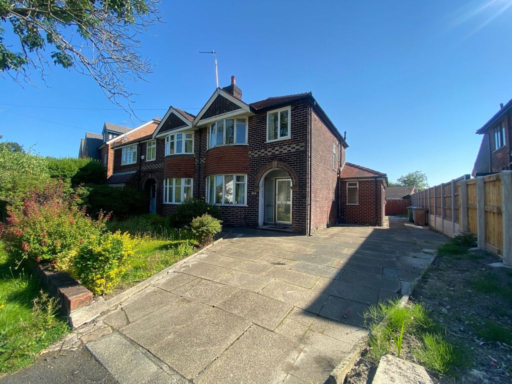 3 bed semidetached house for sale in Old Clough Lane, Worsley M28 Zoopla