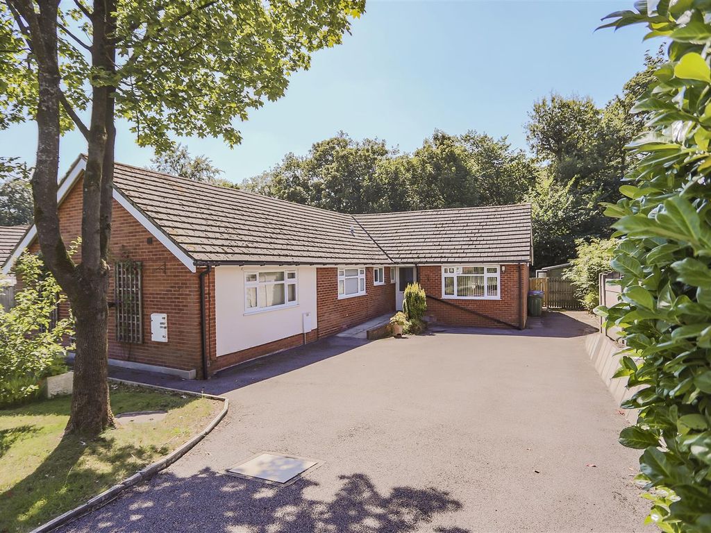 6 bed detached bungalow for sale in Long Copse, Chorley PR7 Zoopla