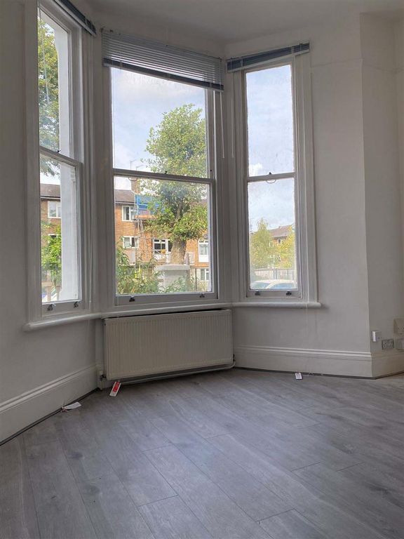 1 bed flat to rent in Cavendish Road, London NW6, £1,625 pcm Zoopla