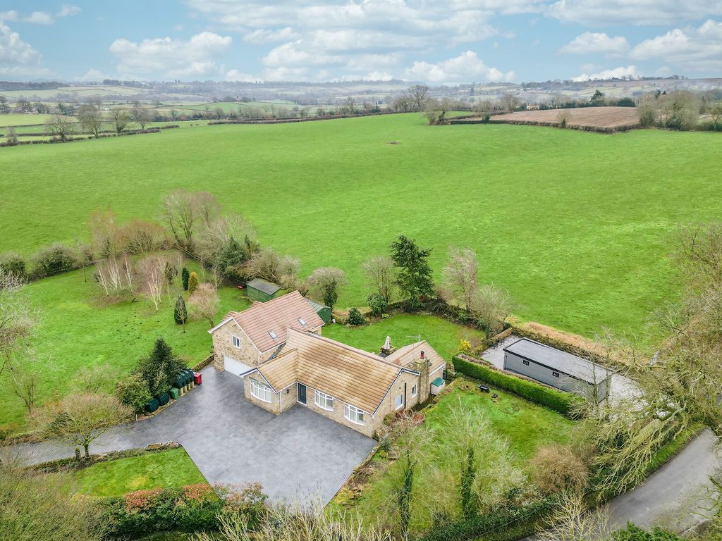 5 bed detached house for sale in Holmgate Road, Clay Cross S45 Zoopla