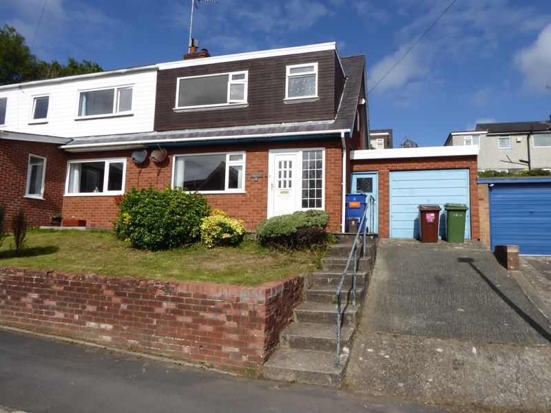 3 bed semidetached house for sale in Bron Y De, Bangor LL57 Zoopla