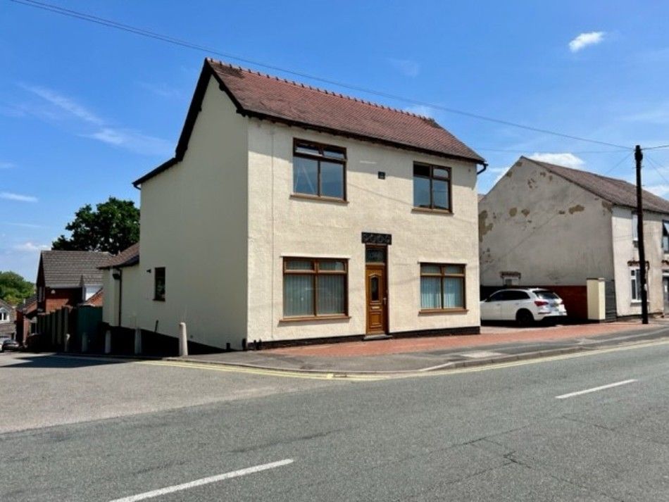 5 bed detached house for sale in High Street, Chasetown, Burntwood WS7