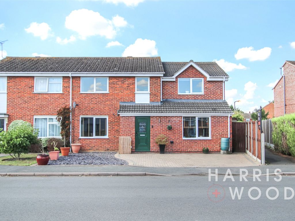 4 bed semidetached house for sale in Mandeville Road, Marks Tey
