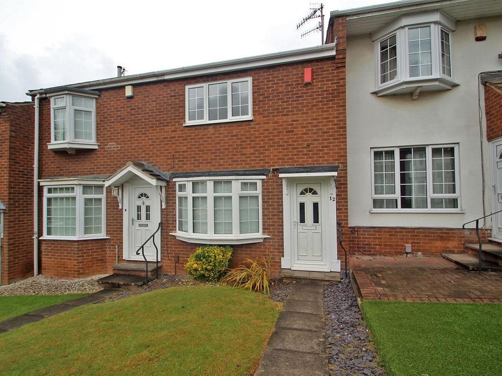 2 bed town house to rent in Stonehaven Close, Arnold, Nottingham NG5, £