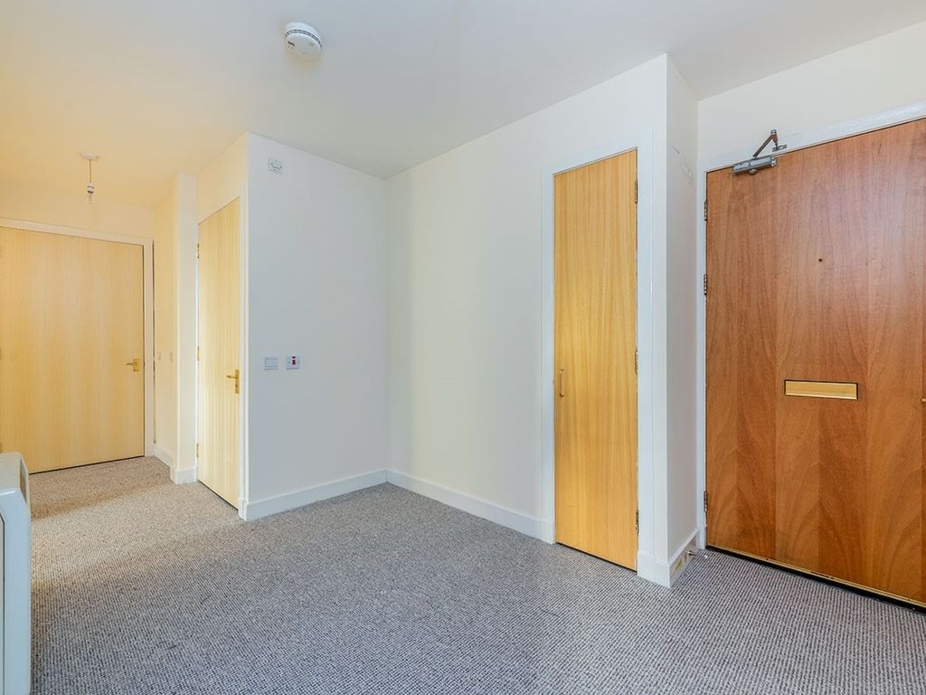 2 bed flat to rent in Grahams Road, Falkirk FK2 Zoopla