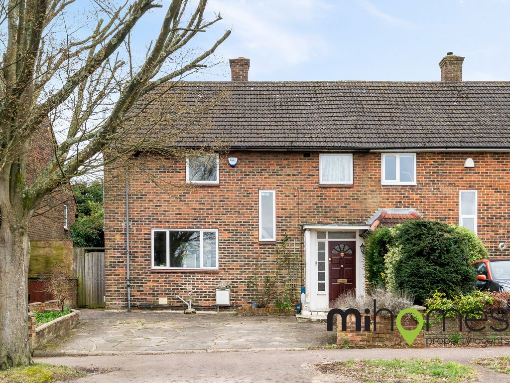 3 bed semidetached house for sale in Ripon Way, Borehamwood WD6 Zoopla