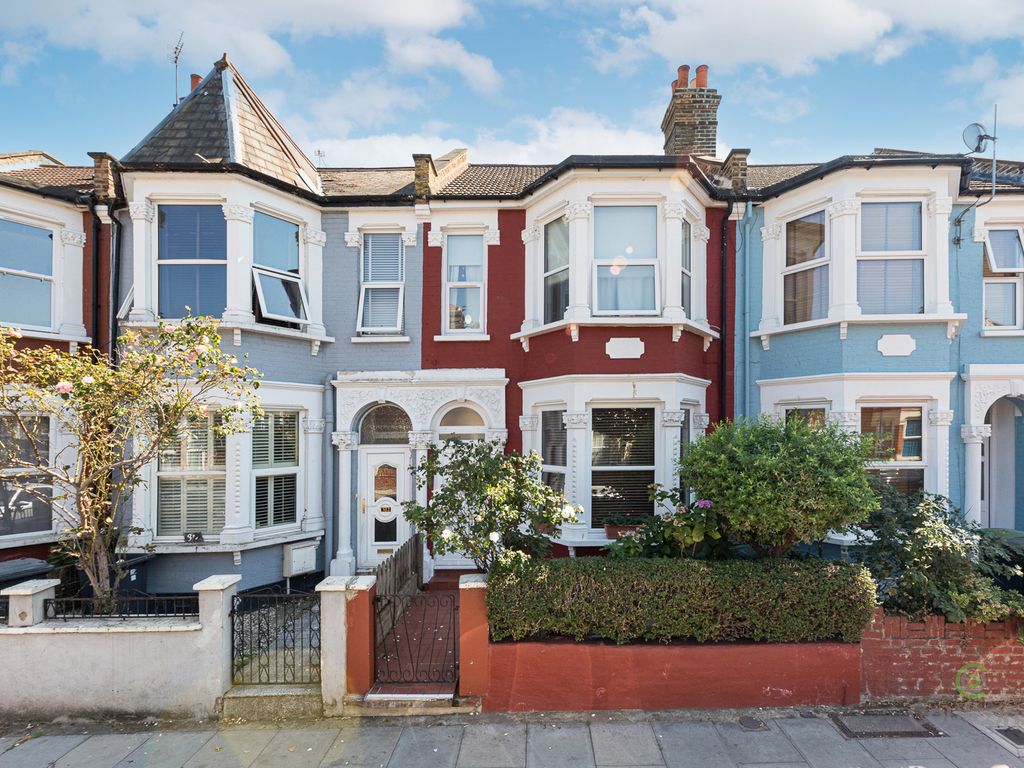 Frobisher Road, Hornsey N8