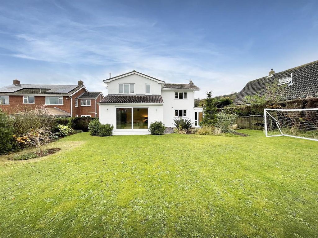 3 bed detached house for sale in Box Hill, Scarborough YO12 Zoopla