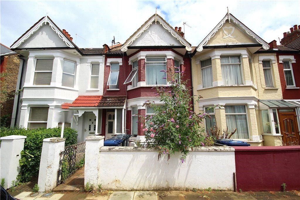 1 bed flat to rent in St. Kilda Road, Northfields W13, £1,300 pcm Zoopla