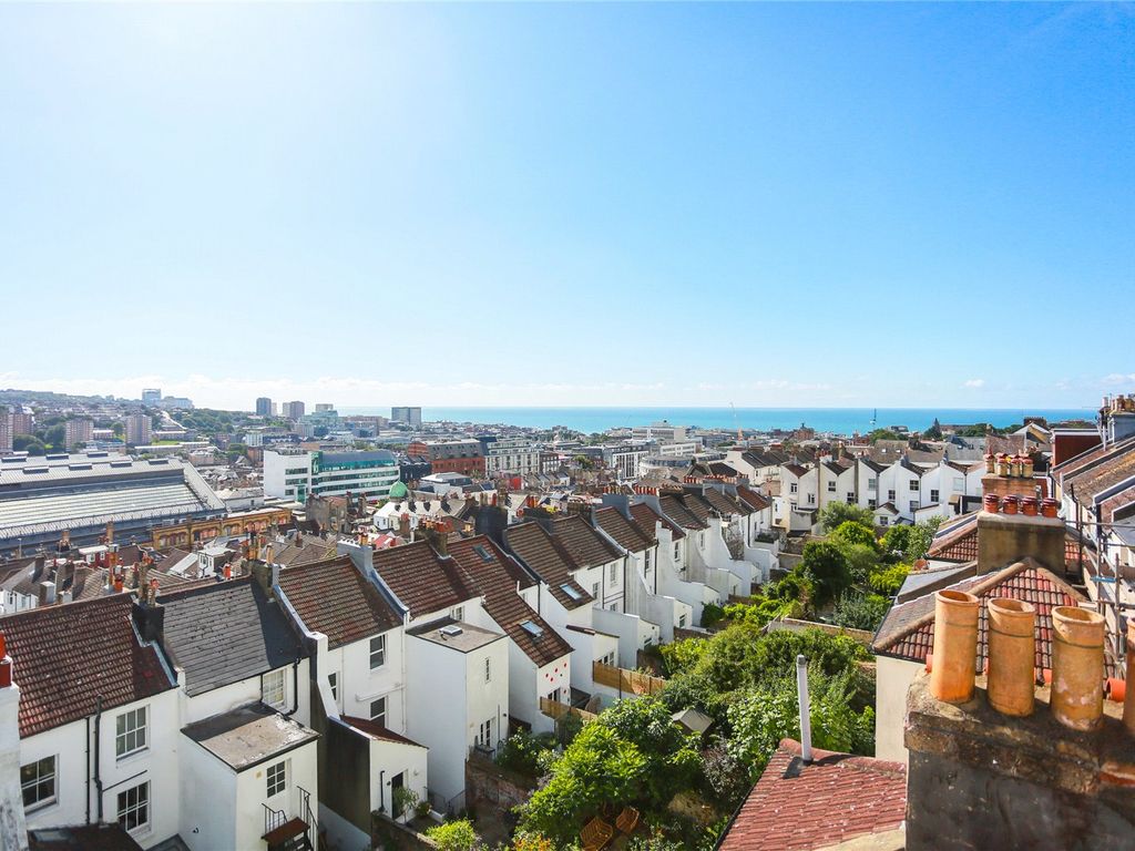 1 bed flat to rent in Buckingham Road, Brighton, East Sussex BN1, £