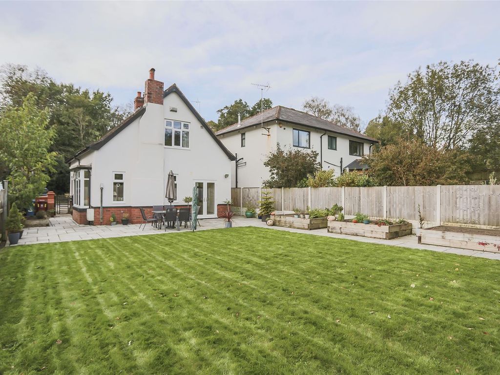 3 bed detached house for sale in Mitton Road, Whalley, Clitheroe BB7, £